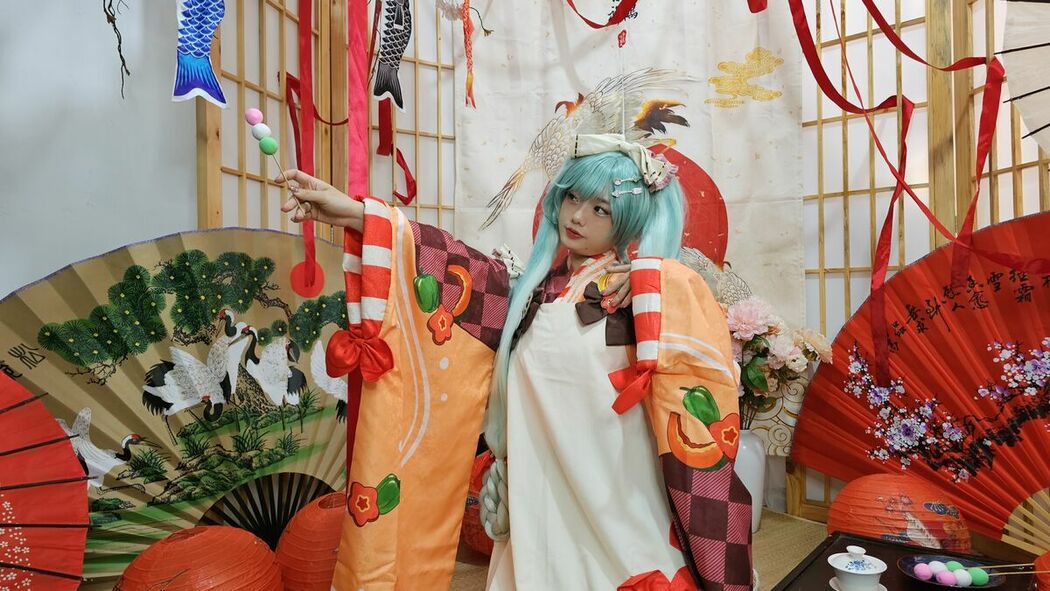 Coser@Messie Huang – Miku (77P)