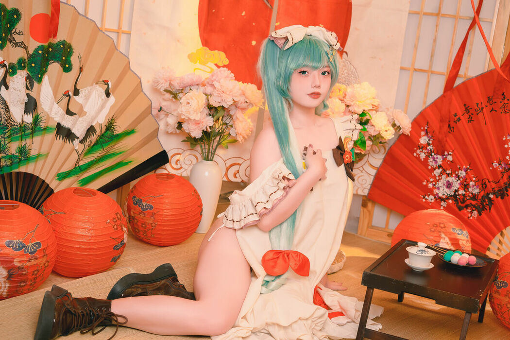 Coser@Messie Huang – Miku (77P)