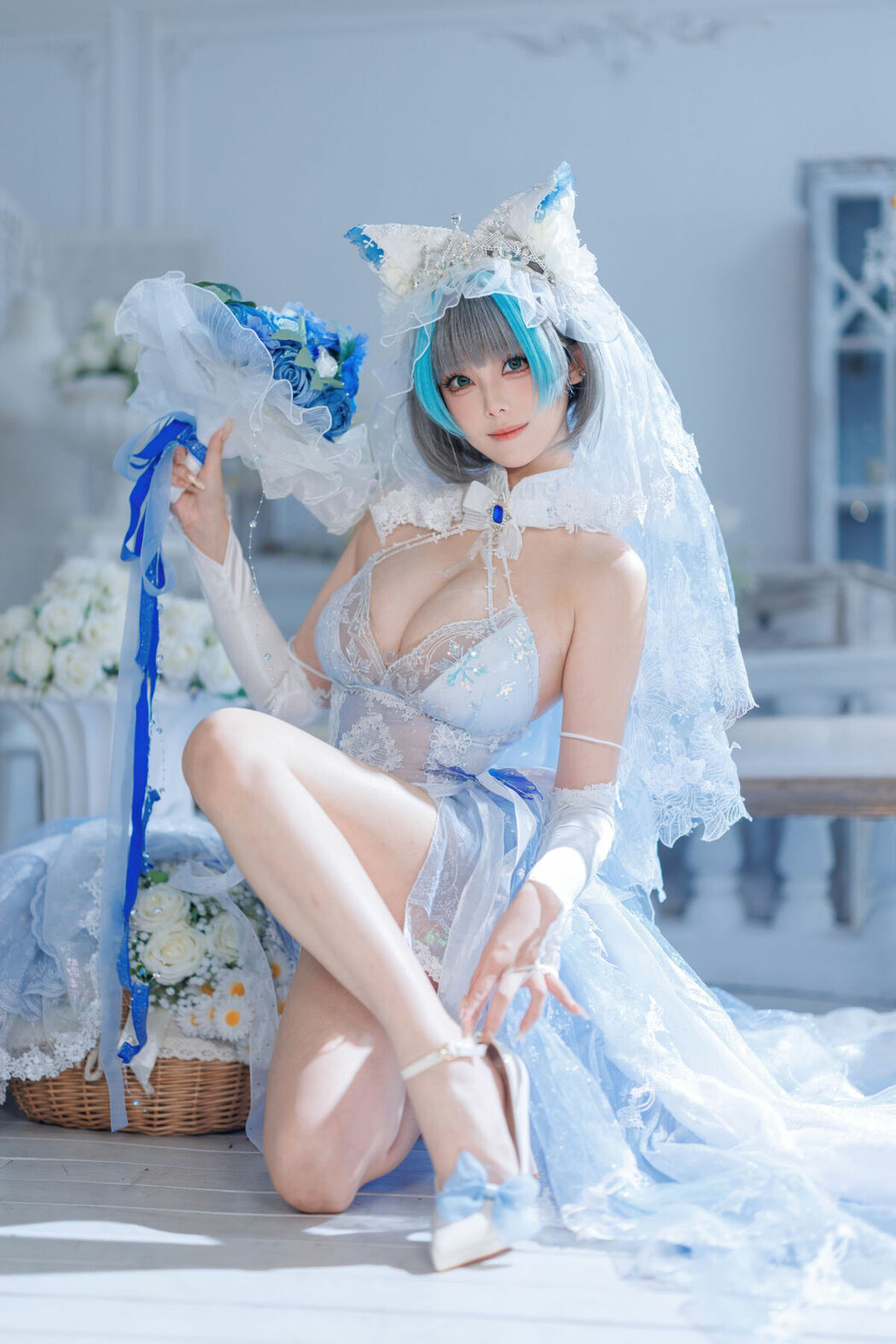 Coser@蜜汁猫裘 – 碧蓝航线 柴郡 花嫁 Part01 (68P – 2V)