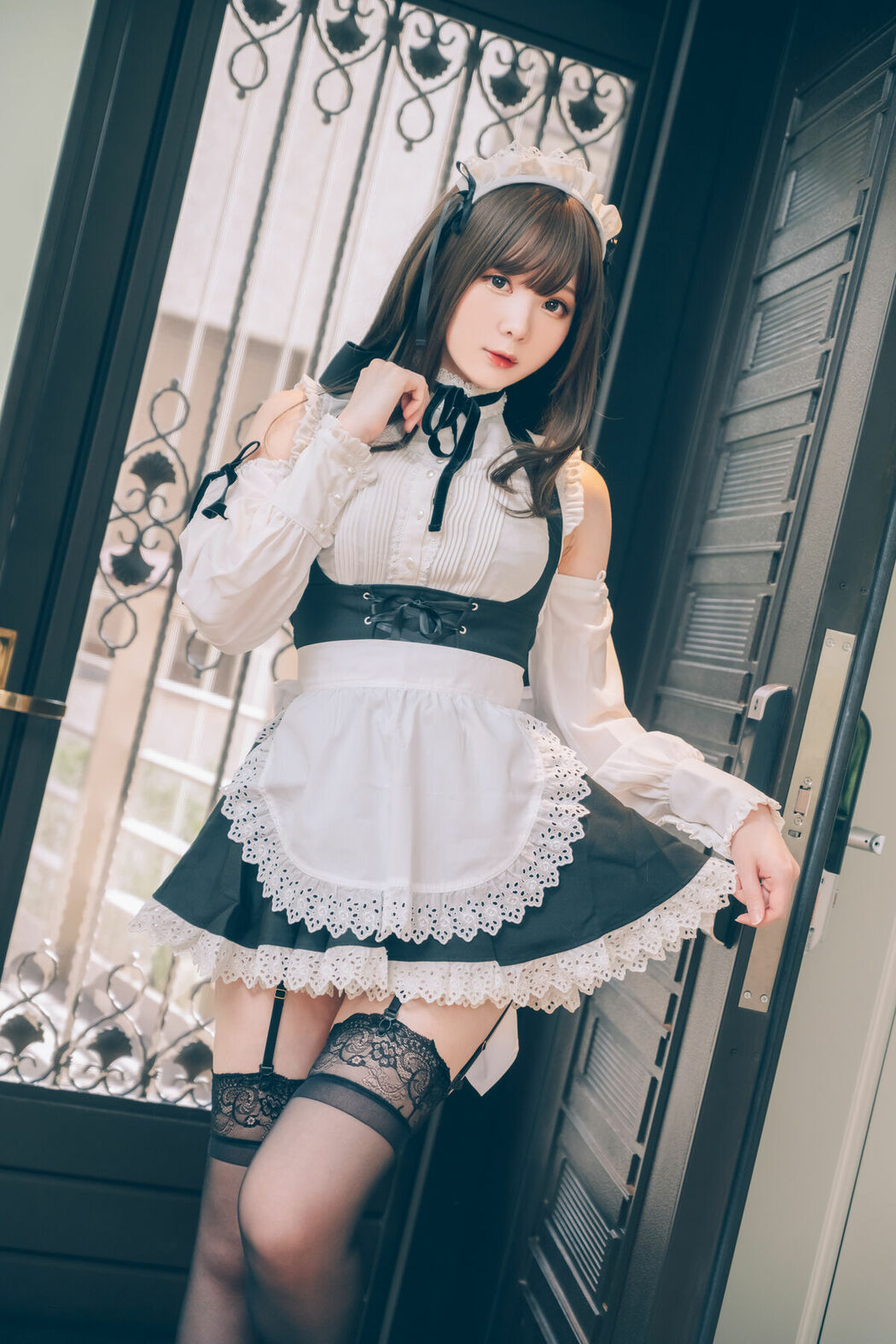 Coser@霜月shimo – 女仆图鉴2 Part01 (59P)