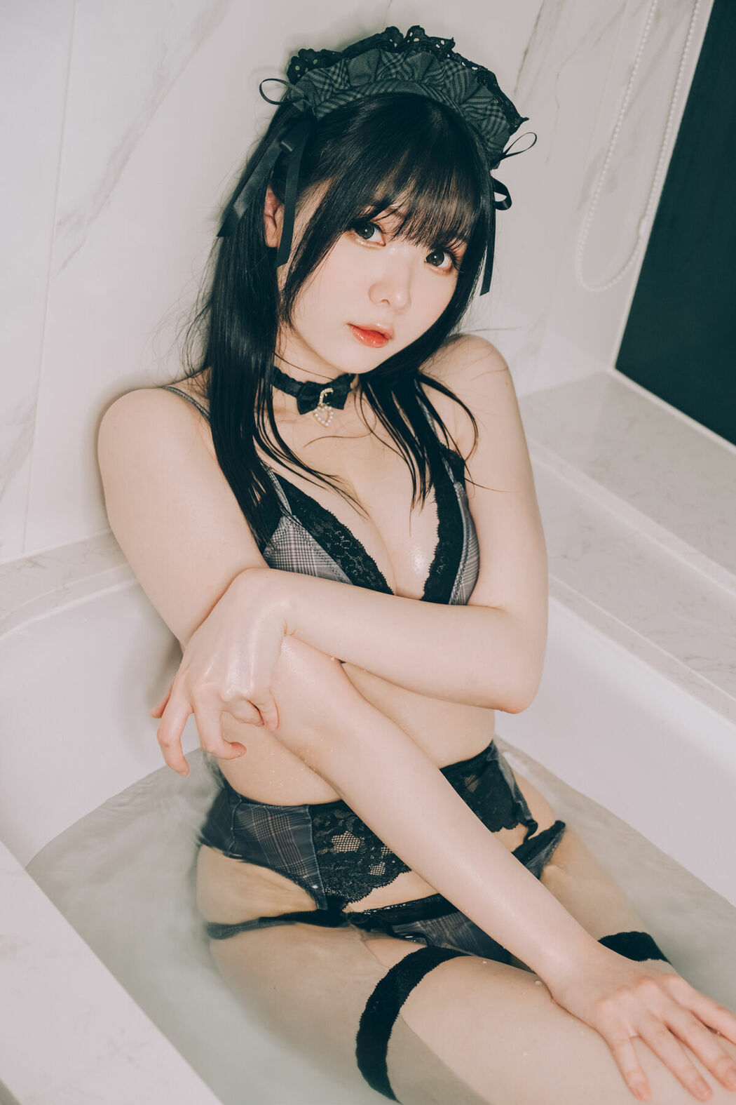 Coser@霜月shimo – 女仆图鉴2 Part02 (59P)