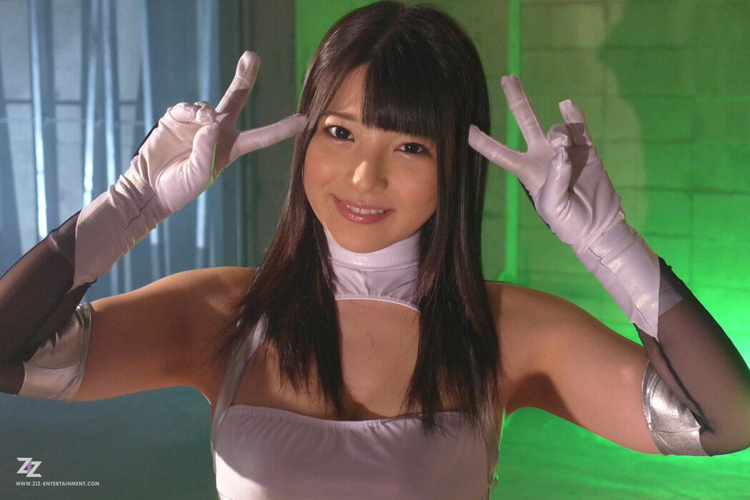 JP Ai Uehara 上原亜衣 – ZIZG-004TA Digital Photobook Taimanin Murasaki 上原亜衣 デジタル写真集 対魔忍ムラサキ購入特典 (46P)