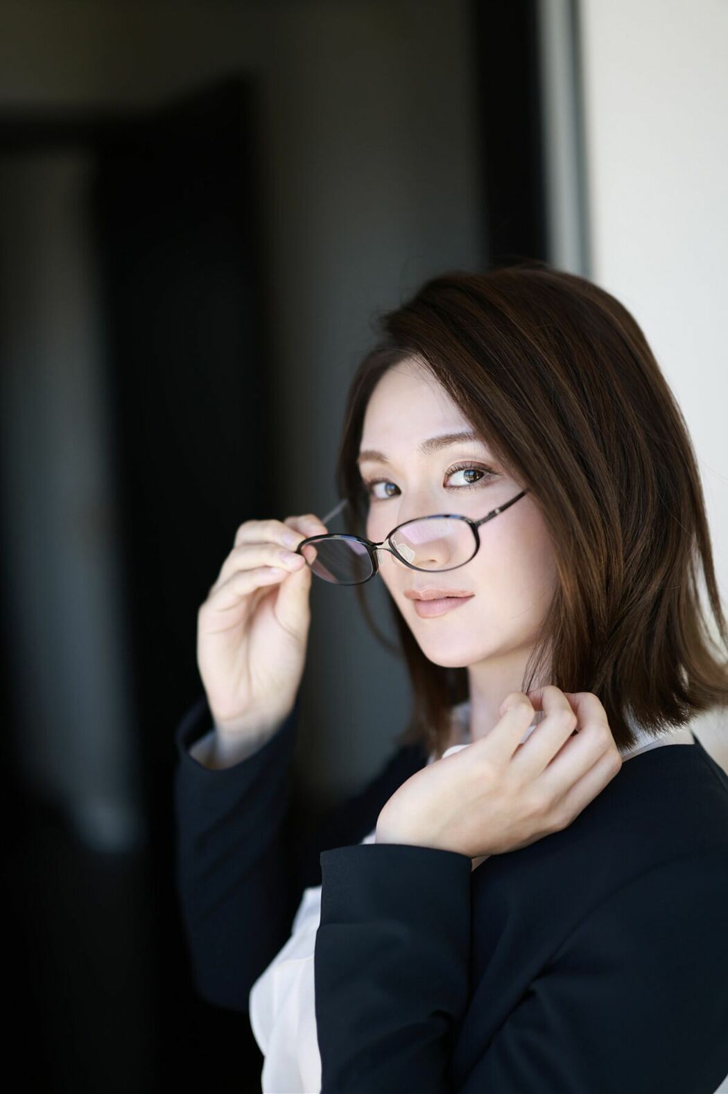 JP Rei Kimura 木村玲衣 – 眼鏡の奥の魔性 (86P)