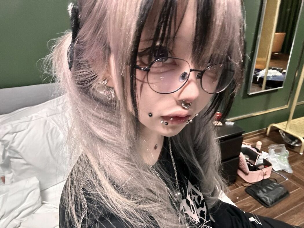 Maorou_K8M樁山民子 – X极品Cos博主 Part01 (63P – 56V)