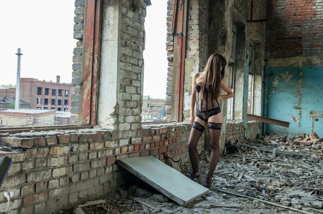 SilverAngels Evgeniya &ndash; Old Ruins 1