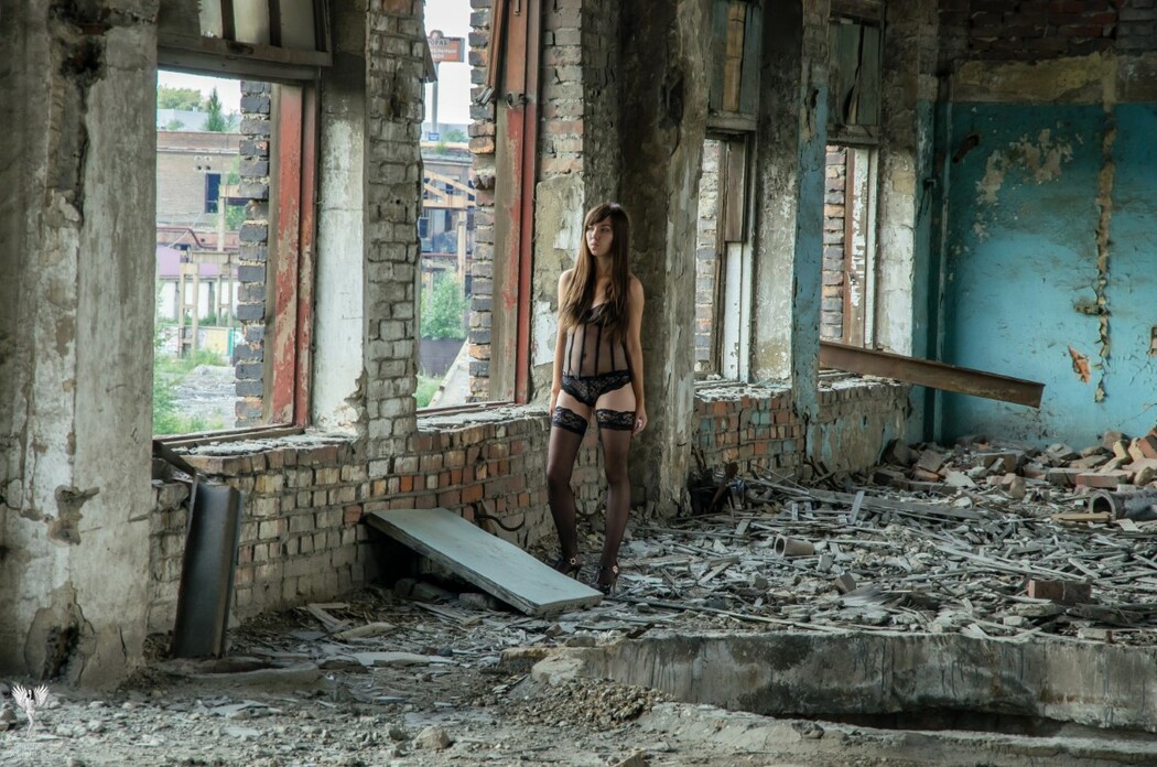 SilverAngels Evgeniya &ndash; Old Ruins 1