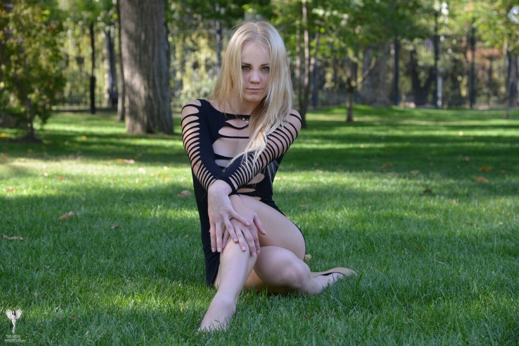SilverAngels Irena &ndash; Black Dress 1