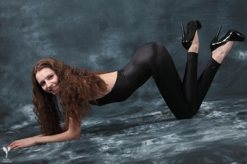 SilverAngels Marina &ndash; Black Cat 1