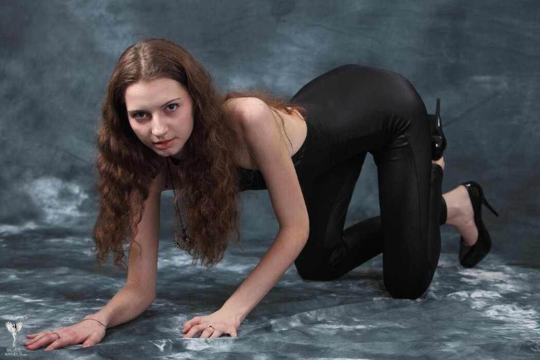 SilverAngels Marina &ndash; Black Cat 1