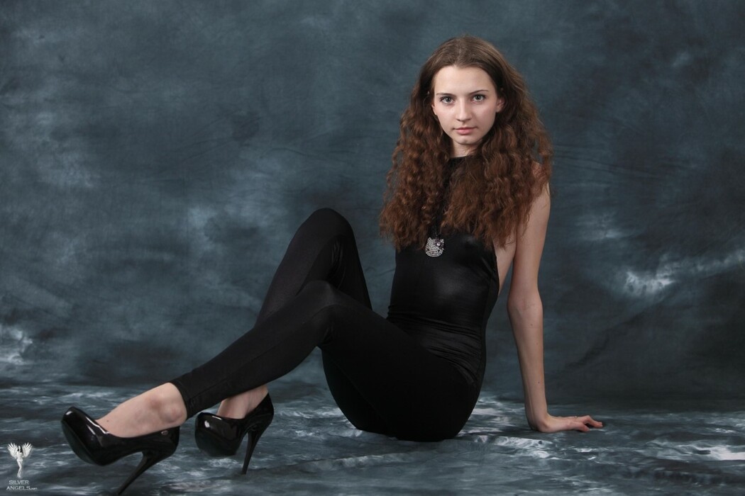 SilverAngels Marina &ndash; Black Cat 1