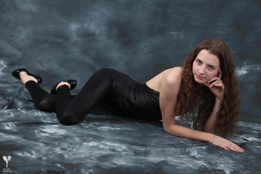 SilverAngels Marina &ndash; Black Cat 1
