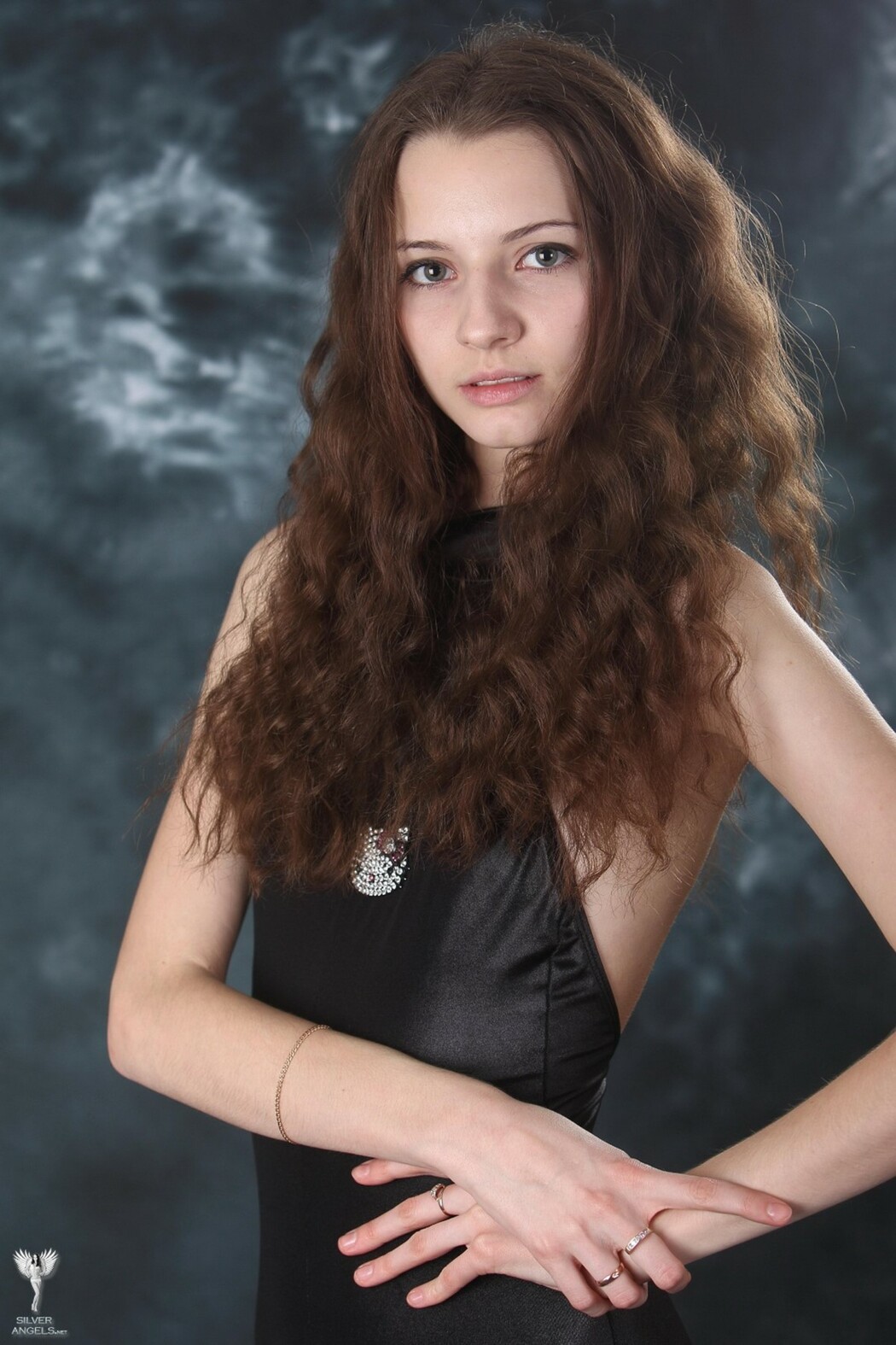 SilverAngels Marina &ndash; Black Cat 1