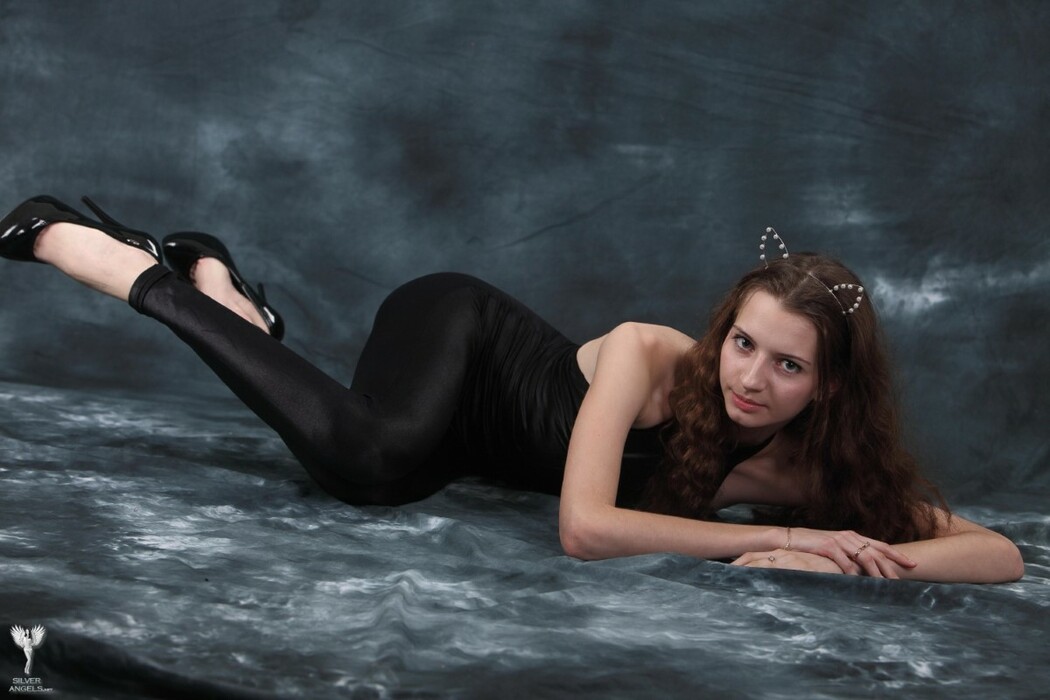 SilverAngels Marina &ndash; Black Cat 1