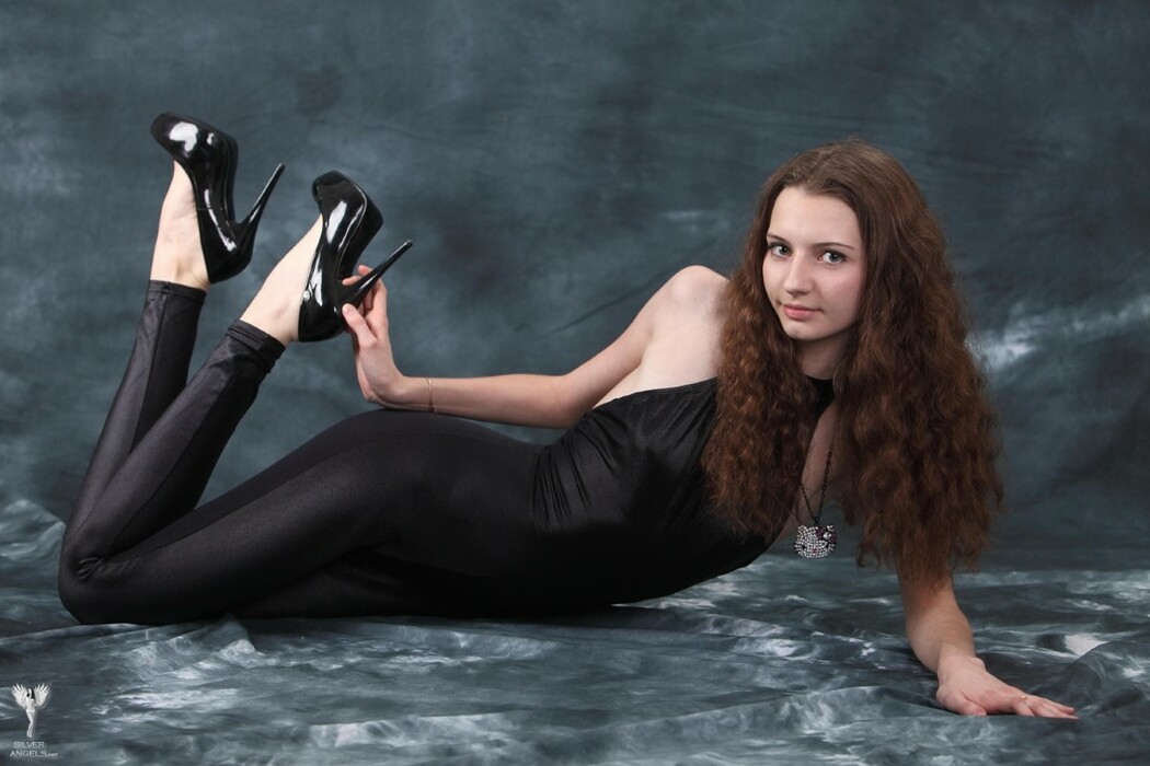 SilverAngels Marina &ndash; Black Cat 1