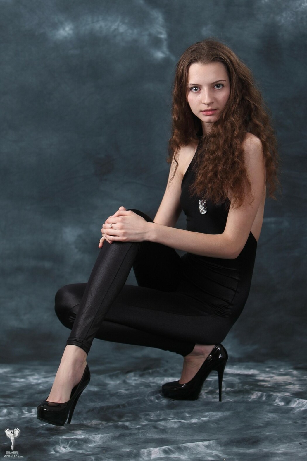 SilverAngels Marina &ndash; Black Cat 1