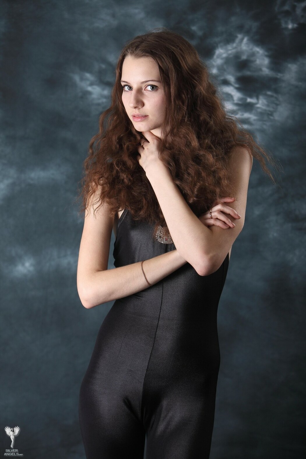 SilverAngels Marina &ndash; Black Cat 1