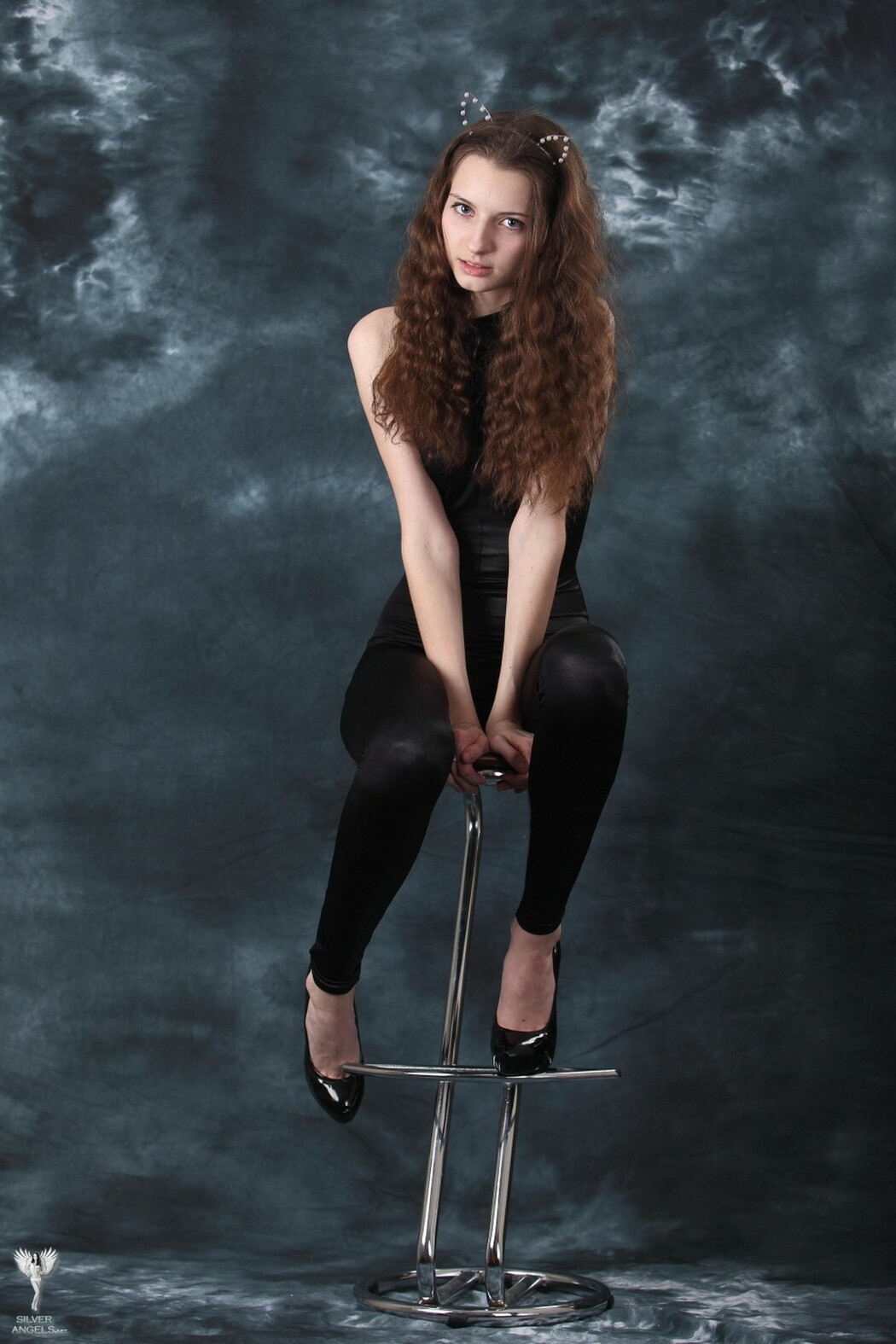 SilverAngels Marina &ndash; Black Cat 1