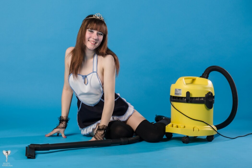 SilverAngels Christy &ndash; Maid 1
