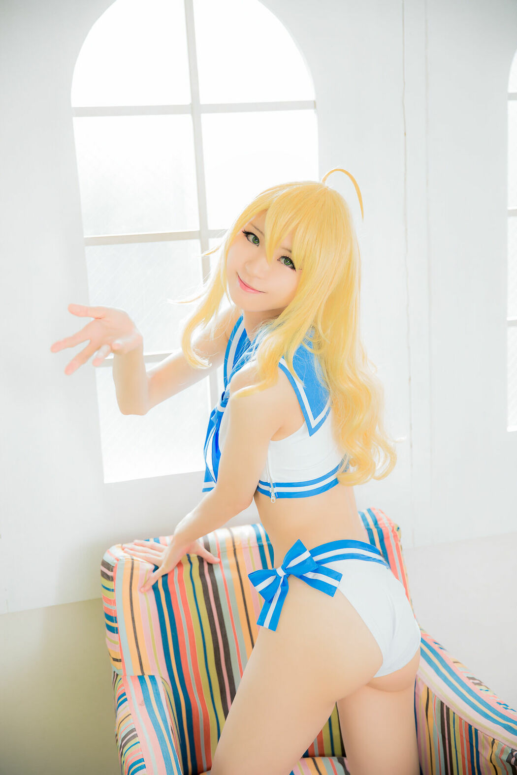 Coser@Mikehouse ミケ – Top Idol Sleeping Beauty Part01 (70P)