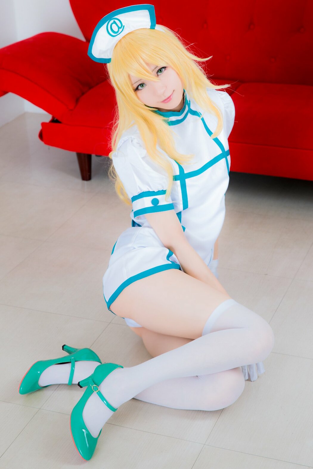 Coser@Mikehouse ミケ – Top Idol Sleeping Beauty Part01 (70P) Cover Photo