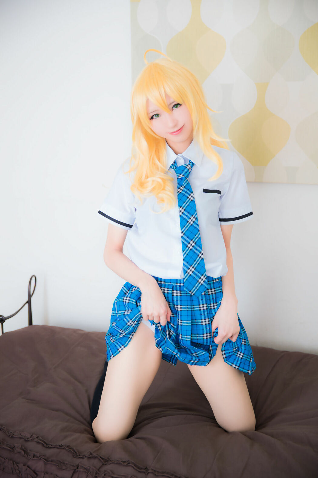 Coser@Mikehouse ミケ – Top Idol Sleeping Beauty Part02 (70P)