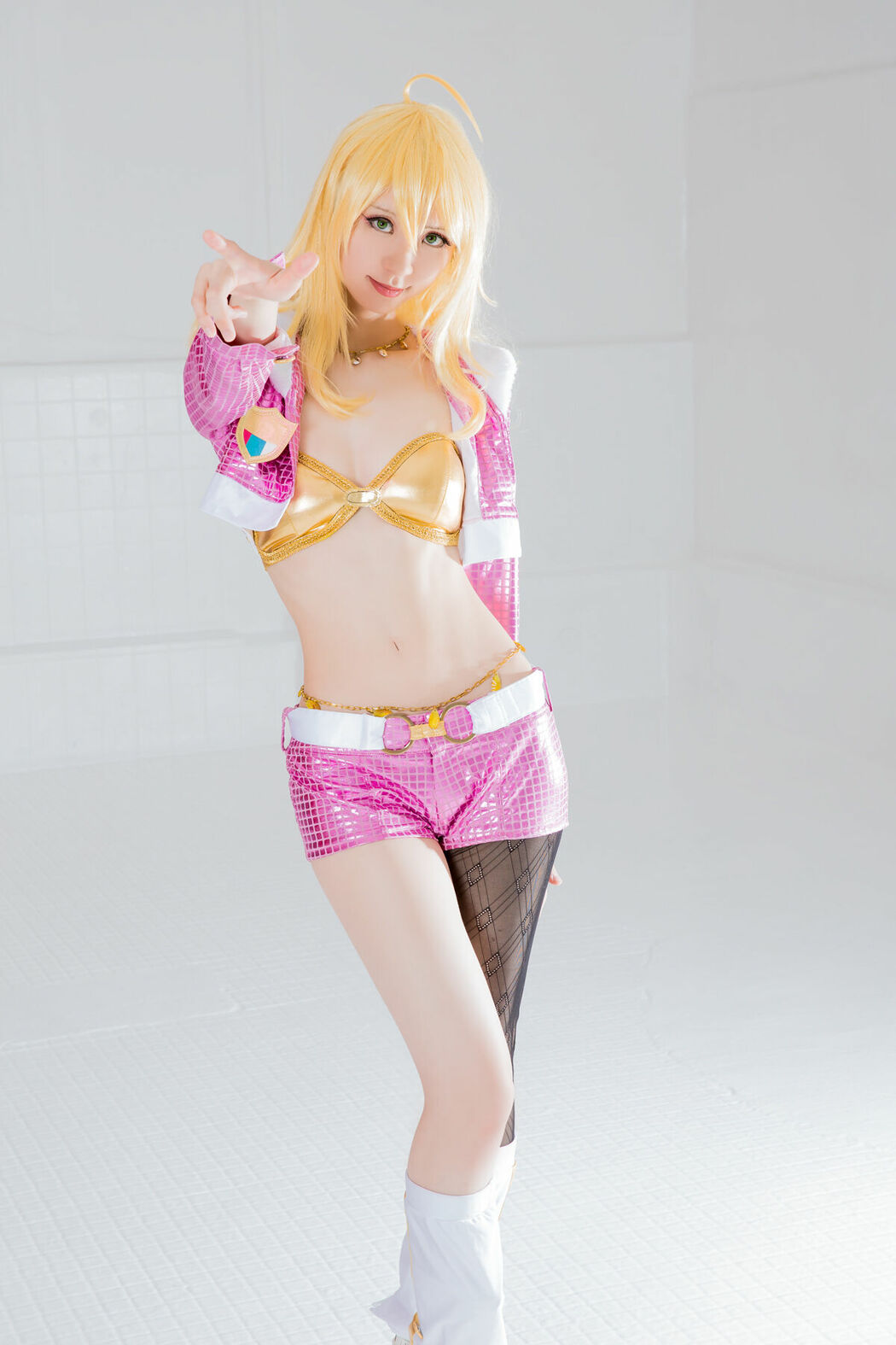 Coser@Mikehouse ミケ – Top Idol Sleeping Beauty Part01 (70P)