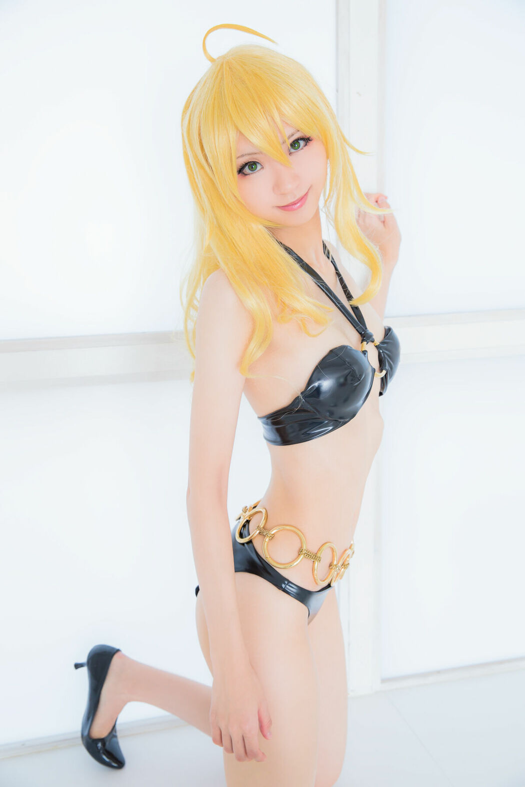 Coser@Mikehouse ミケ – Top Idol Sleeping Beauty Part03 (69P)