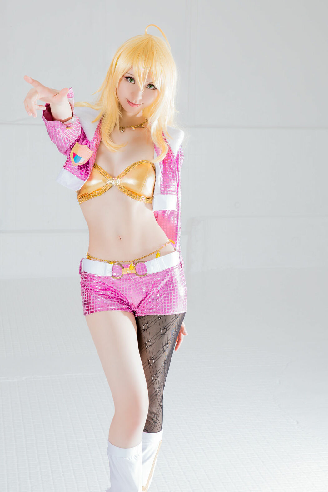 Coser@Mikehouse ミケ – Top Idol Sleeping Beauty Part01 (70P)