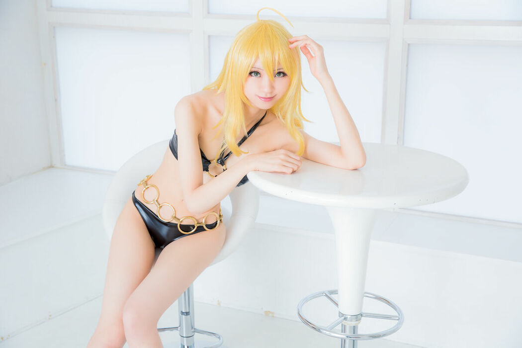 Coser@Mikehouse ミケ – Top Idol Sleeping Beauty Part03 (69P)