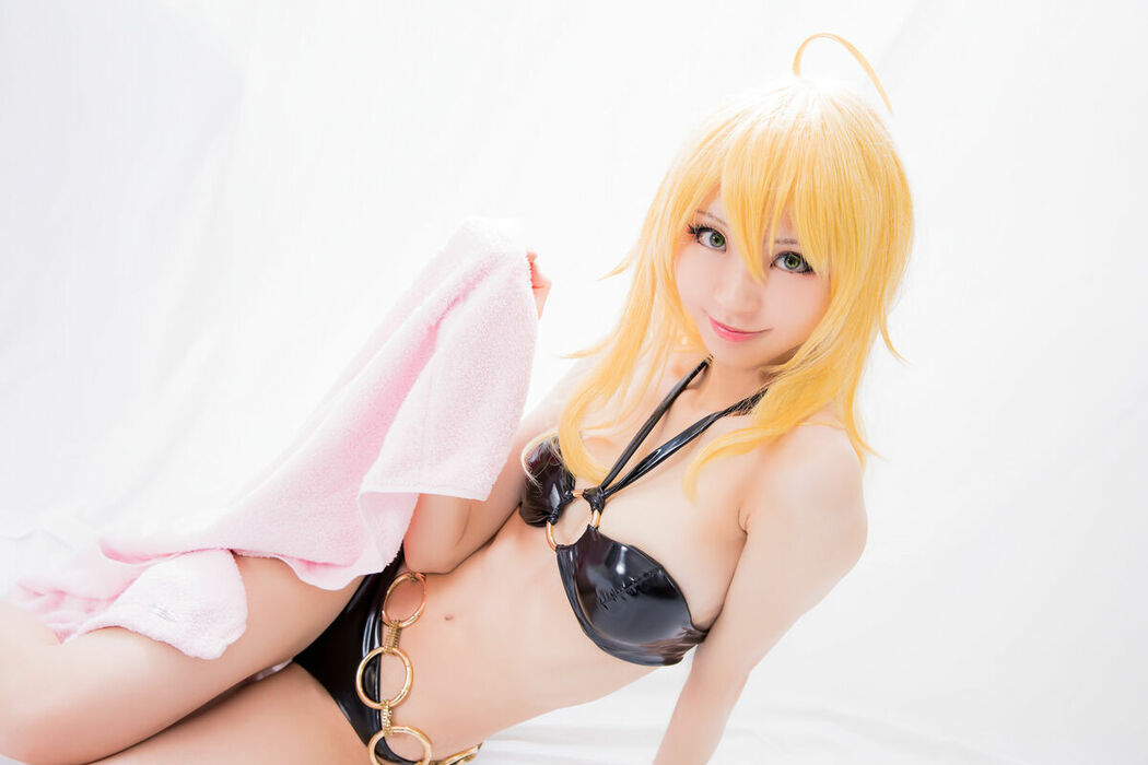 Coser@Mikehouse ミケ – Top Idol Sleeping Beauty Part03 (69P)