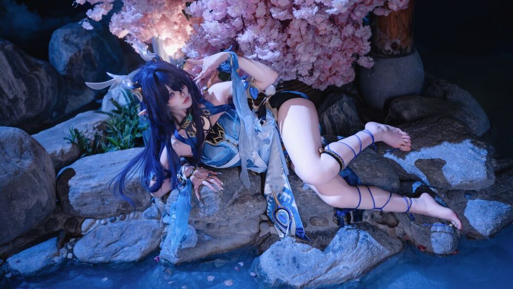 Coser@前野太太 – 菈乌玛 (28P)