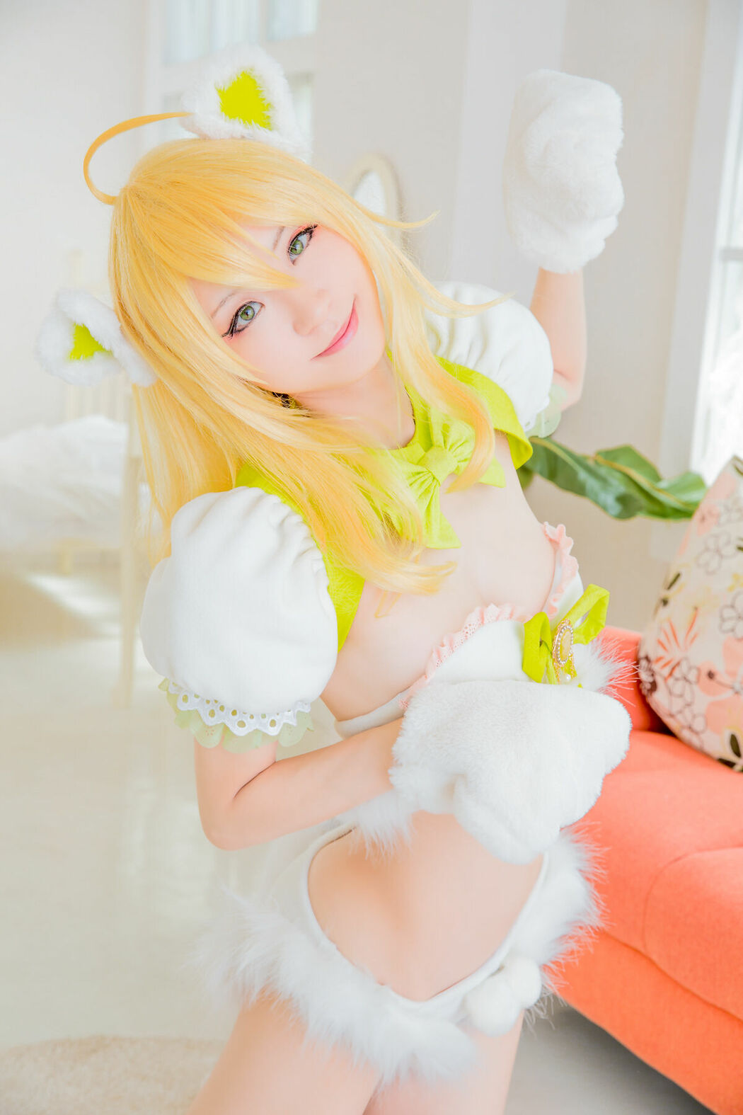 Coser@Mikehouse ミケ – Top Idol Sleeping Beauty Part02 (70P)