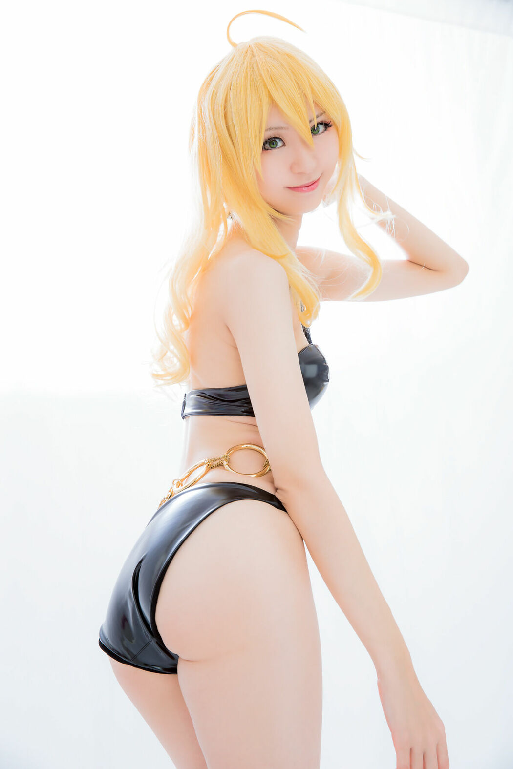 Coser@Mikehouse ミケ – Top Idol Sleeping Beauty Part03 (69P)