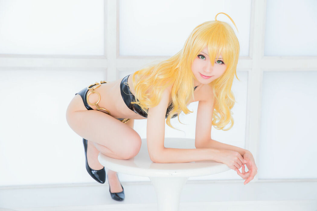 Coser@Mikehouse ミケ – Top Idol Sleeping Beauty Part03 (69P)