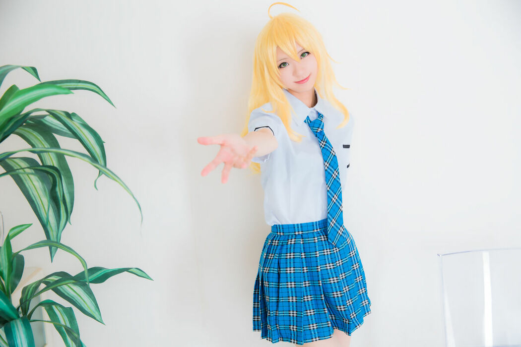 Coser@Mikehouse ミケ – Top Idol Sleeping Beauty Part01 (70P)