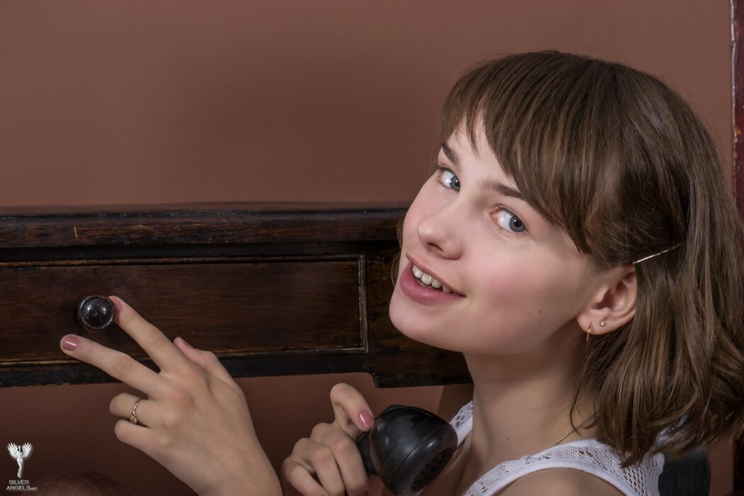 SilverAngels Kuroki &ndash; Telephone 1