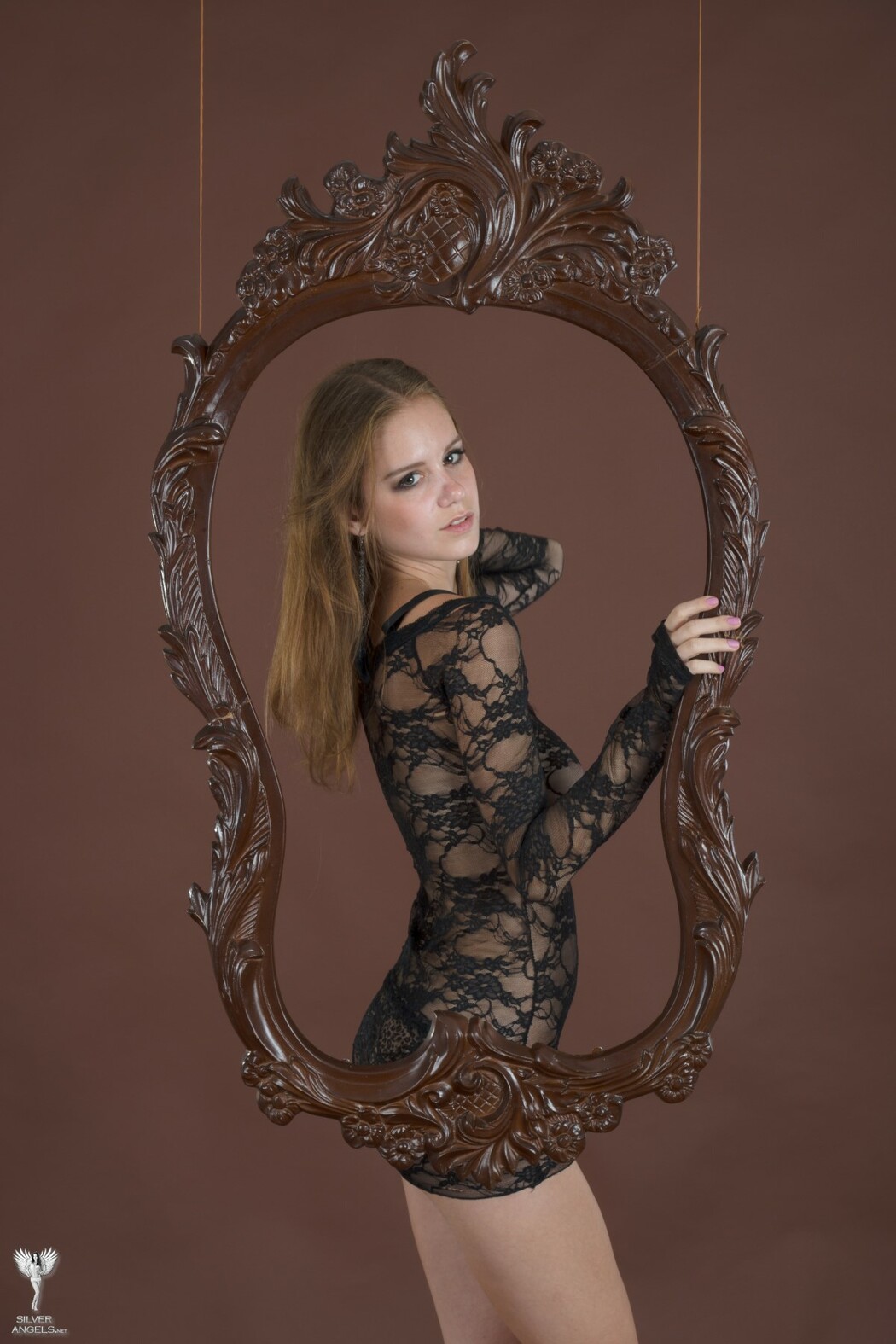 SilverAngels Lana &ndash; Lace Frame 1