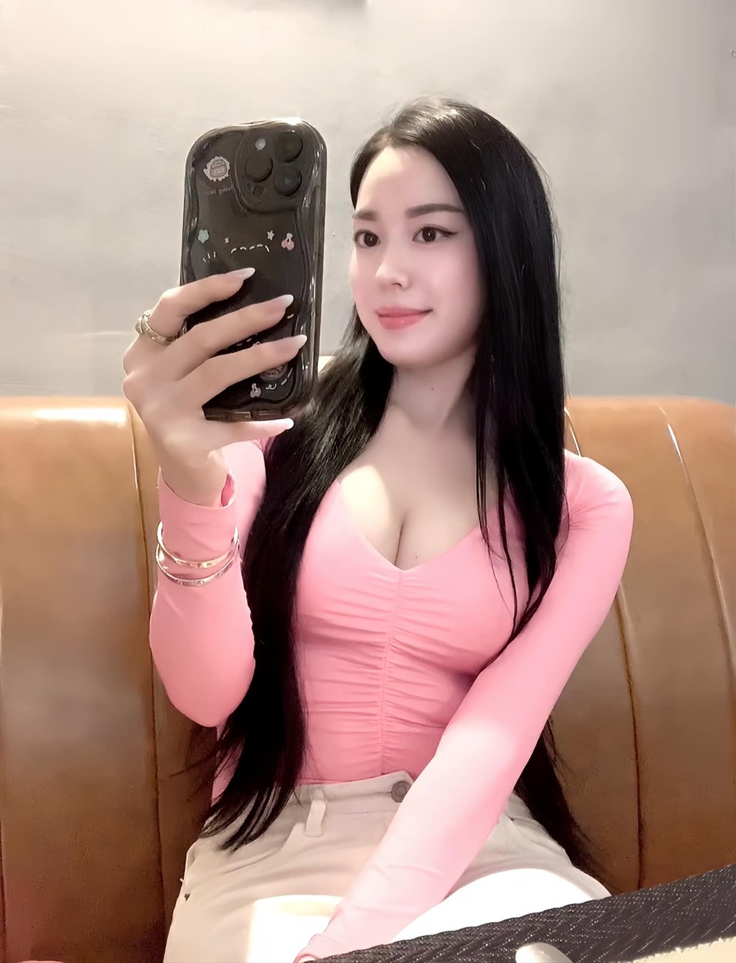 Trần Trưng (Yennie baby)