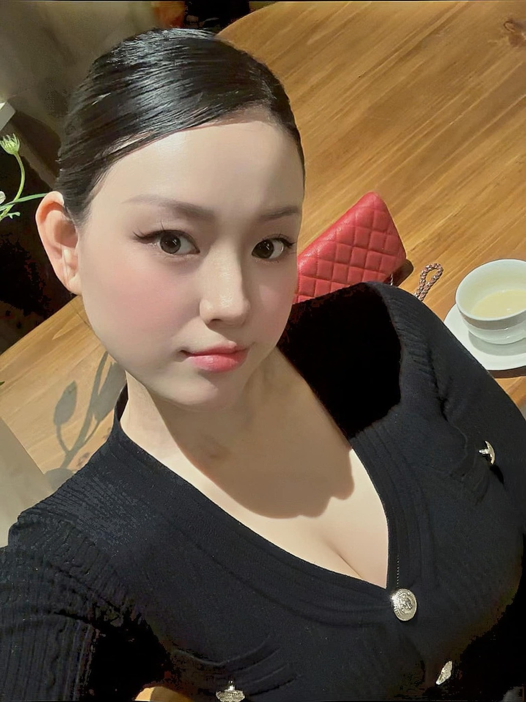 Trần Trưng (Yennie baby)