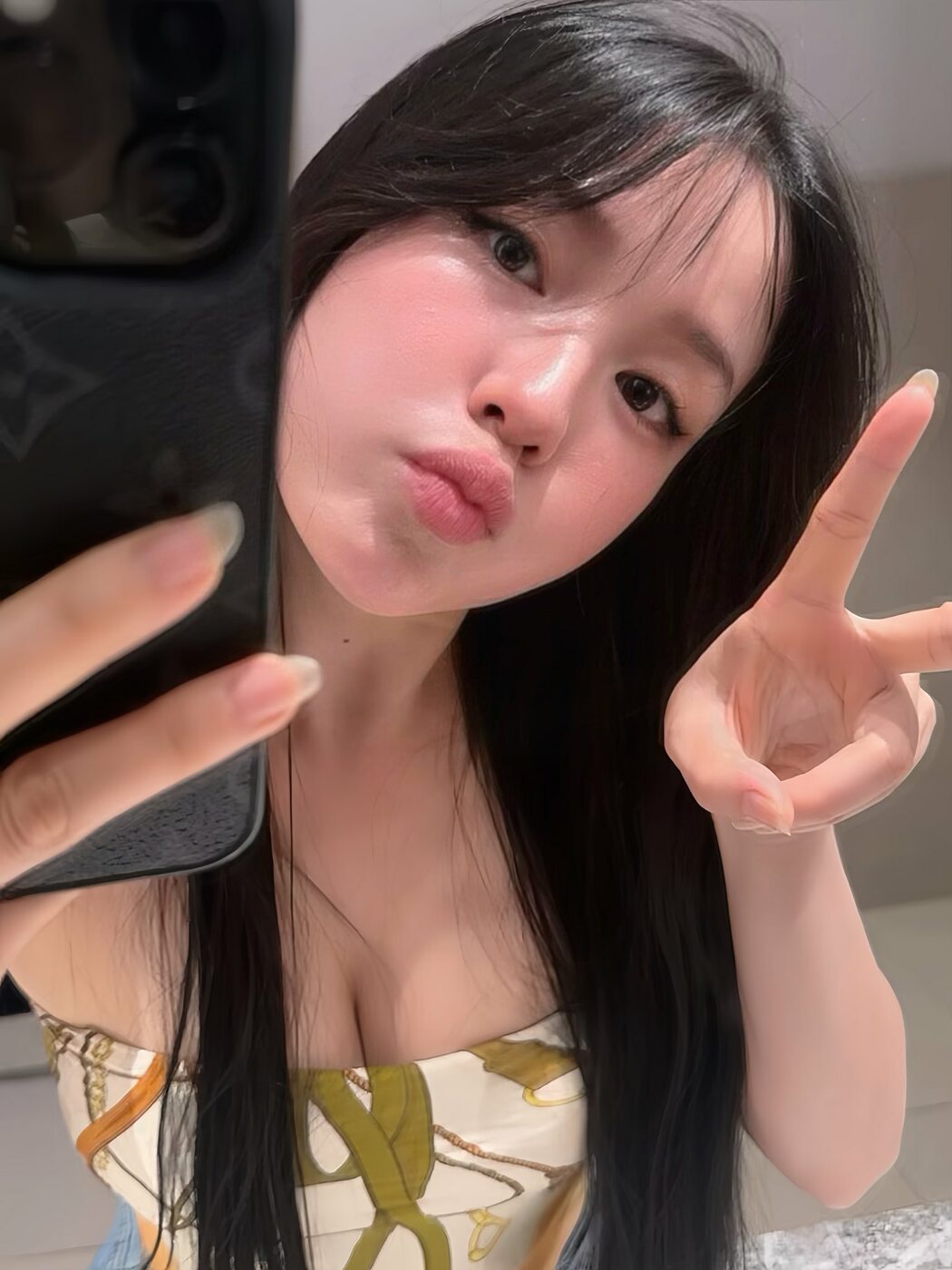 Trần Trưng (Yennie baby)