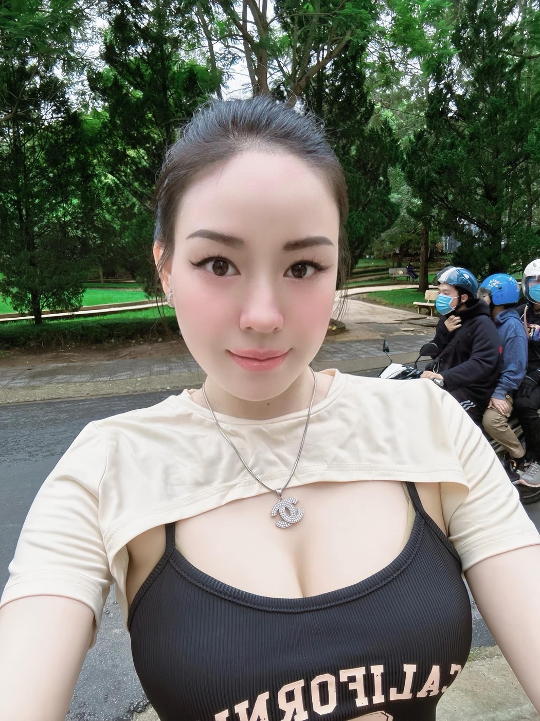 Trần Trưng (Yennie baby)