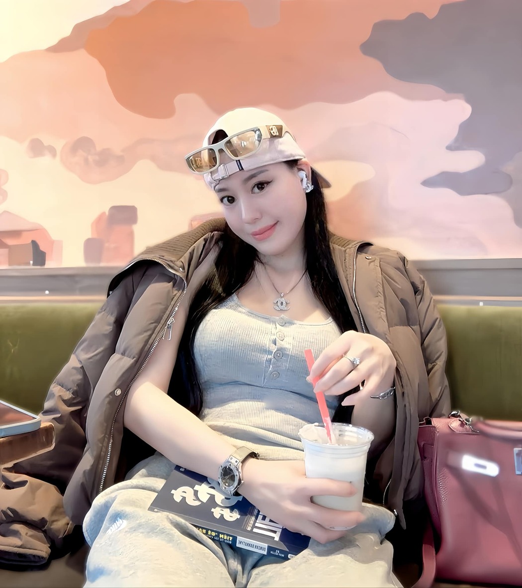 Trần Trưng (Yennie baby)