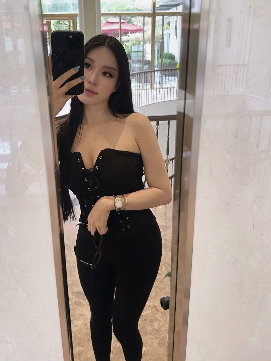 Trần Trưng (Yennie baby)