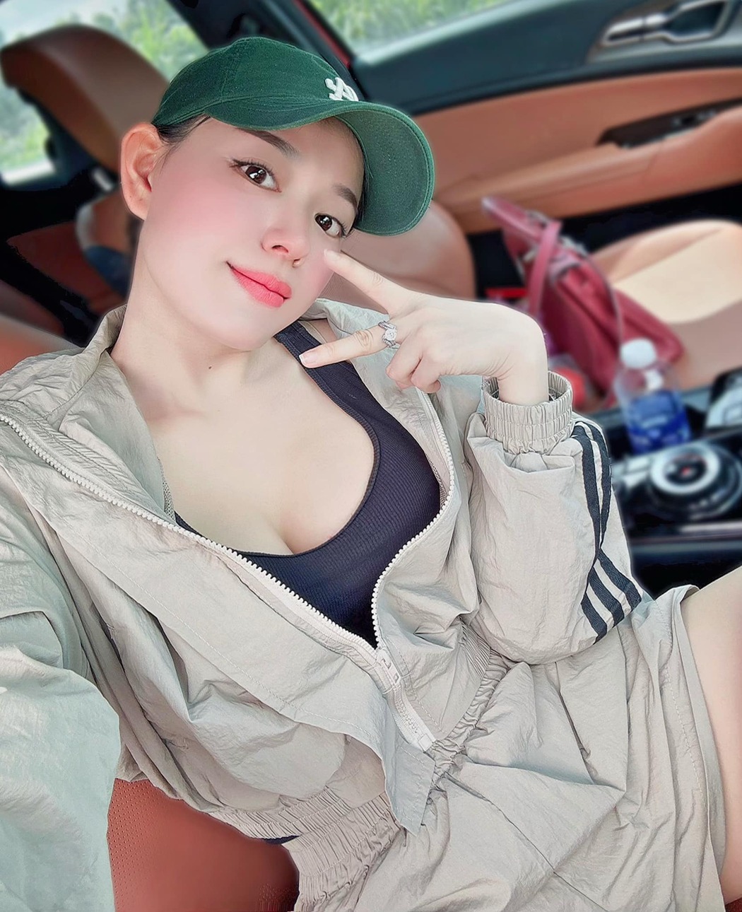 Trần Trưng (Yennie baby)