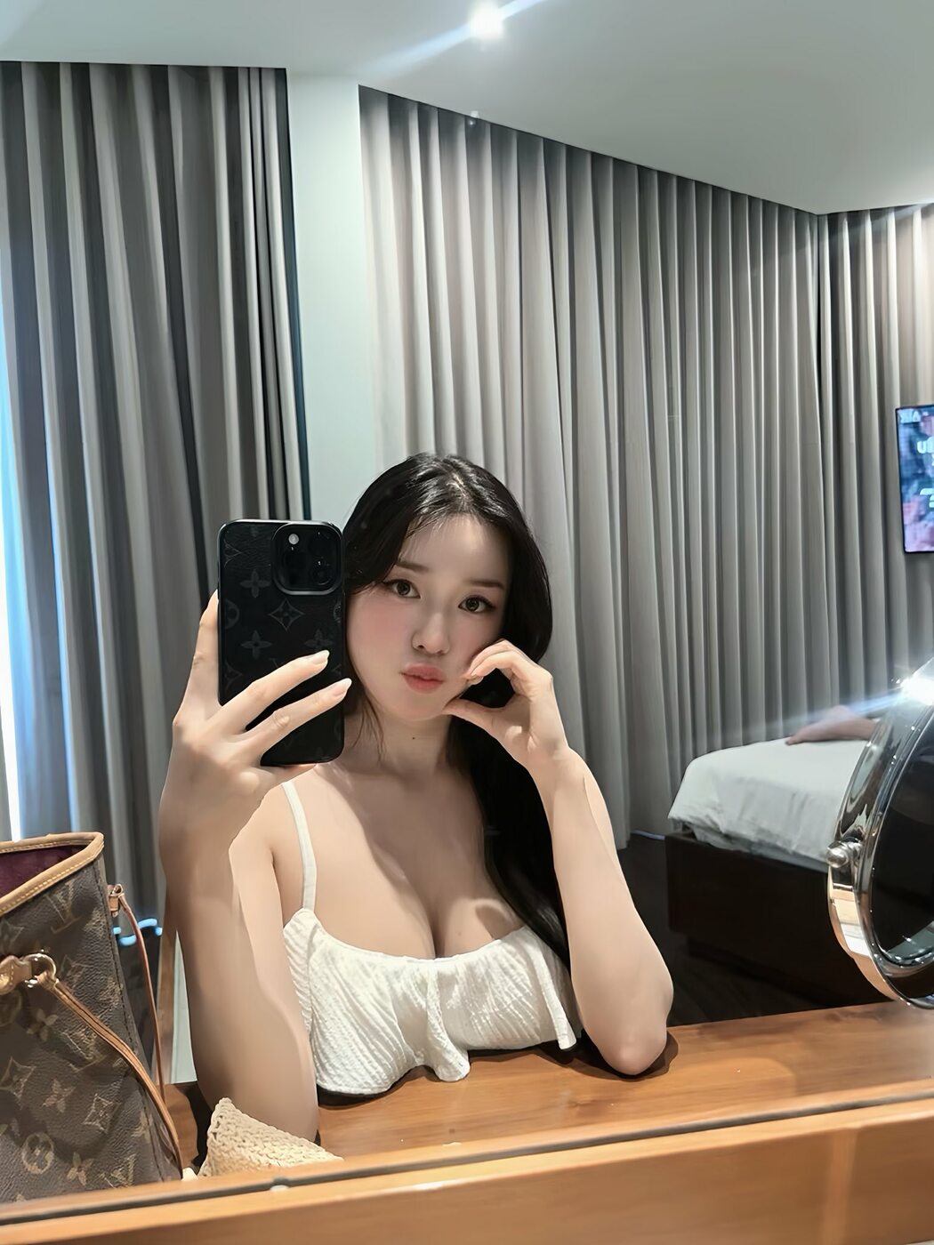 Trần Trưng (Yennie baby)