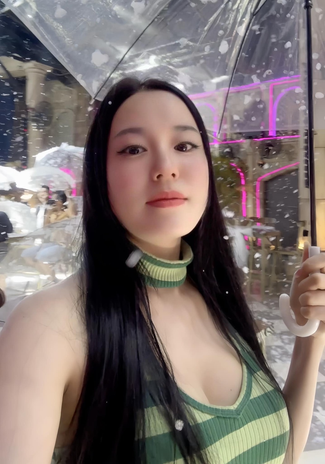 Trần Trưng (Yennie baby)