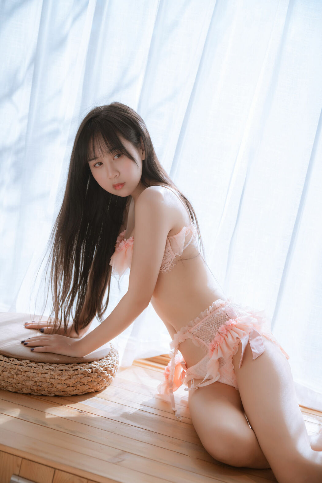 Coser@萌芽儿o0 – 粉 (46P)