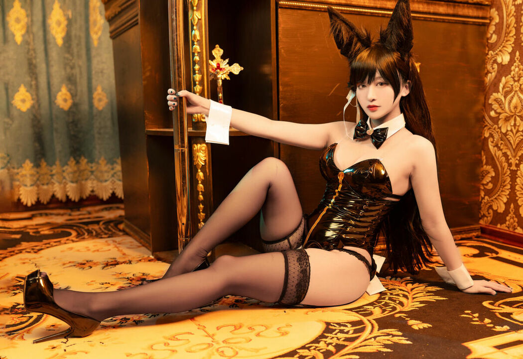 Coser@洛璃LoLiSAMA – 碧蓝航线 爱宕兔女郎 (51P)