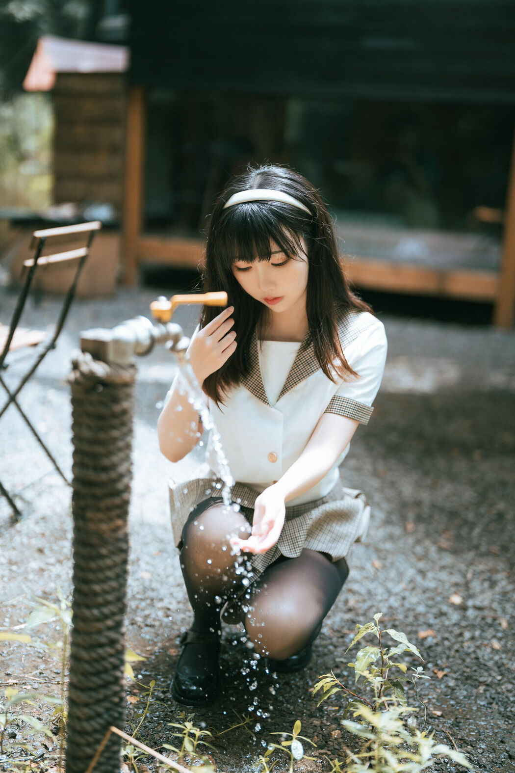 Coser@面饼仙儿 – 黑丝露营JK (40P)