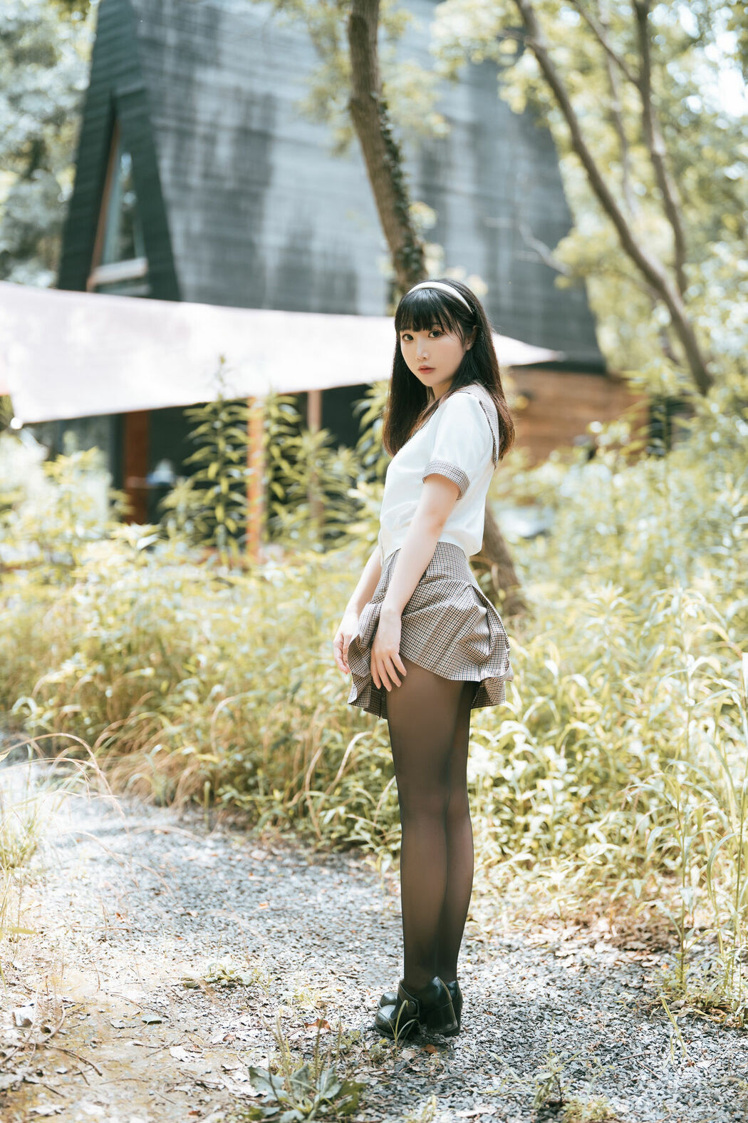 Coser@面饼仙儿 – 黑丝露营JK (40P)